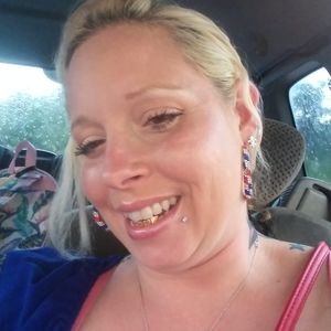 Meet your Posher, Jeannette